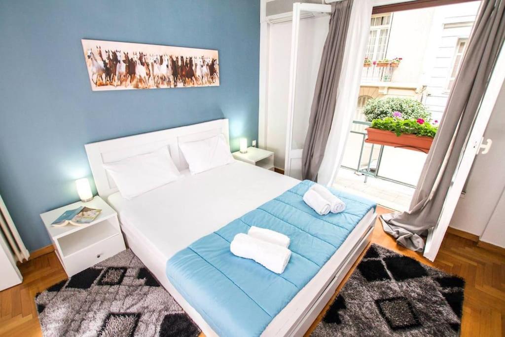 2Bdr Olympianzeus Apt With Netflix Athens Exterior photo
