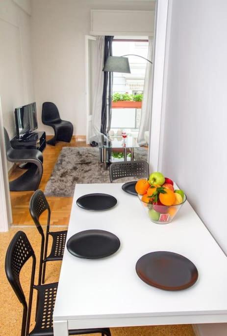 2Bdr Olympianzeus Apt With Netflix Athens Exterior photo